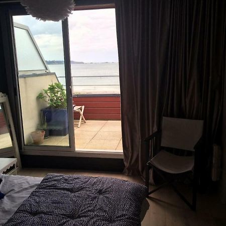 Petit Havre De Paix Face A La Mer ลองซิเออ ภายนอก รูปภาพ